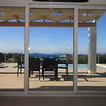 Sunset Sea View 6 *