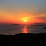 Sunset Sea View 6 *