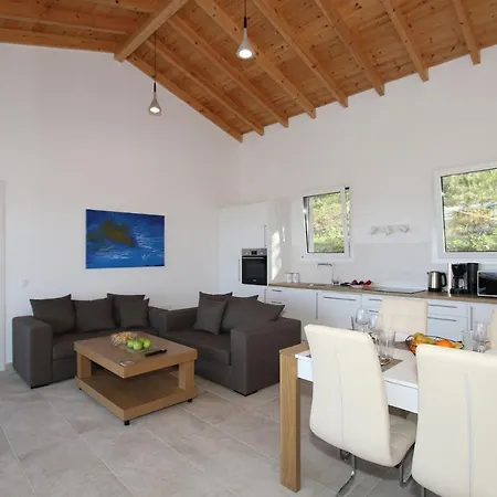 Villa Sunset Sea View 6 *